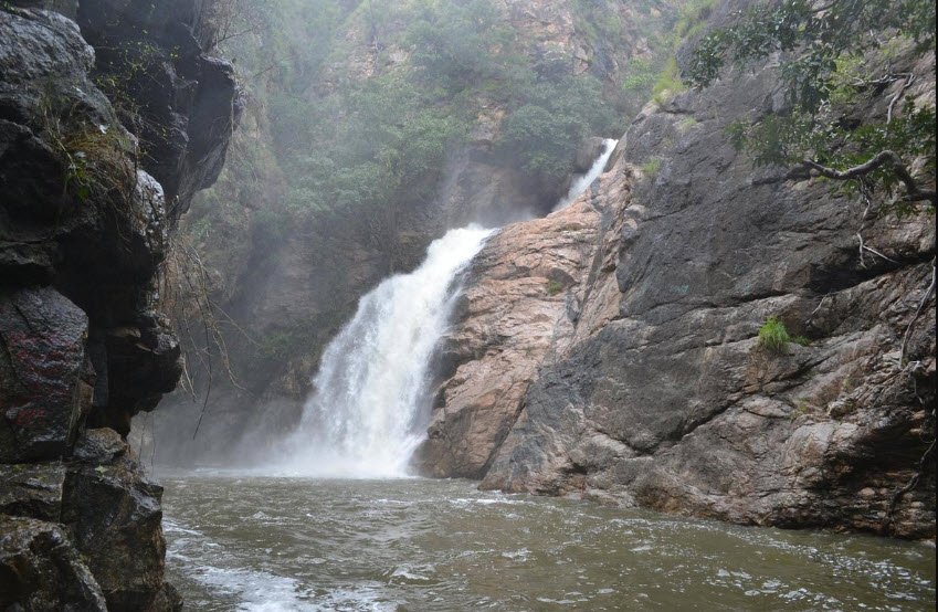 Ganganna Sirrasu Water Falls, Chittoor, Andhra Pradesh - Vushii.com